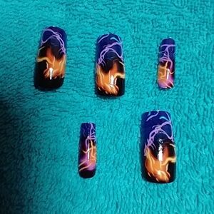 Press on nails purple orange black lightning pattern set